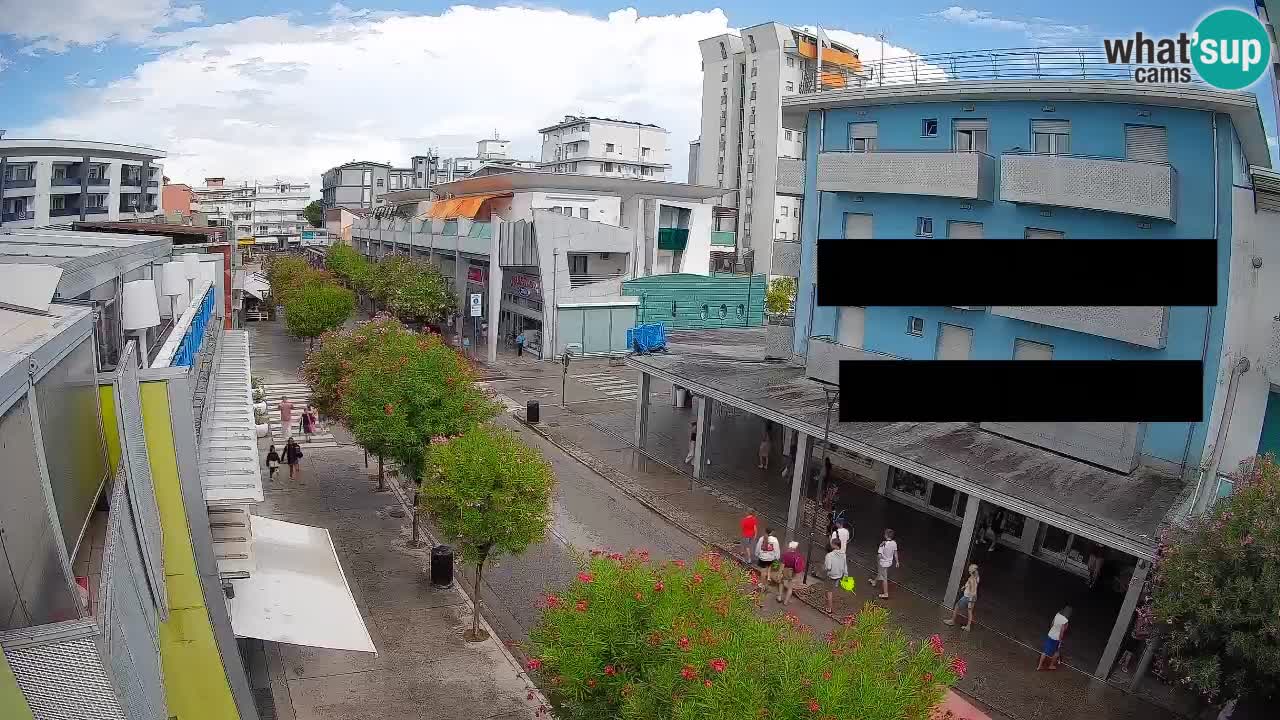Webcam Passeggiata Bibione – Viale delle Costellazioni in Diretta