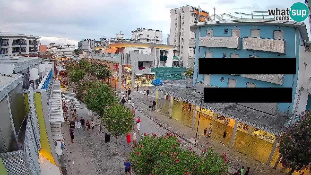 Webcam Passeggiata Bibione – Viale delle Costellazioni in Diretta