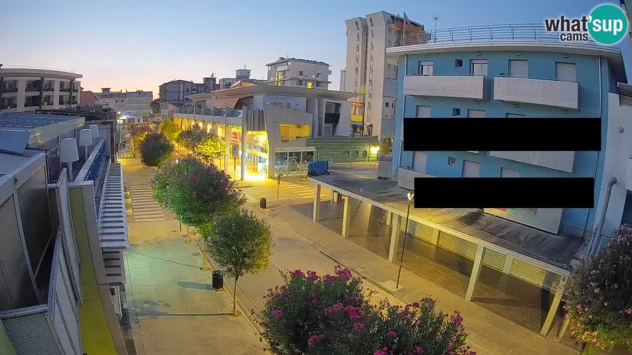 Webcam Paseo de Bibione – Viale delle Costellazioni en directo