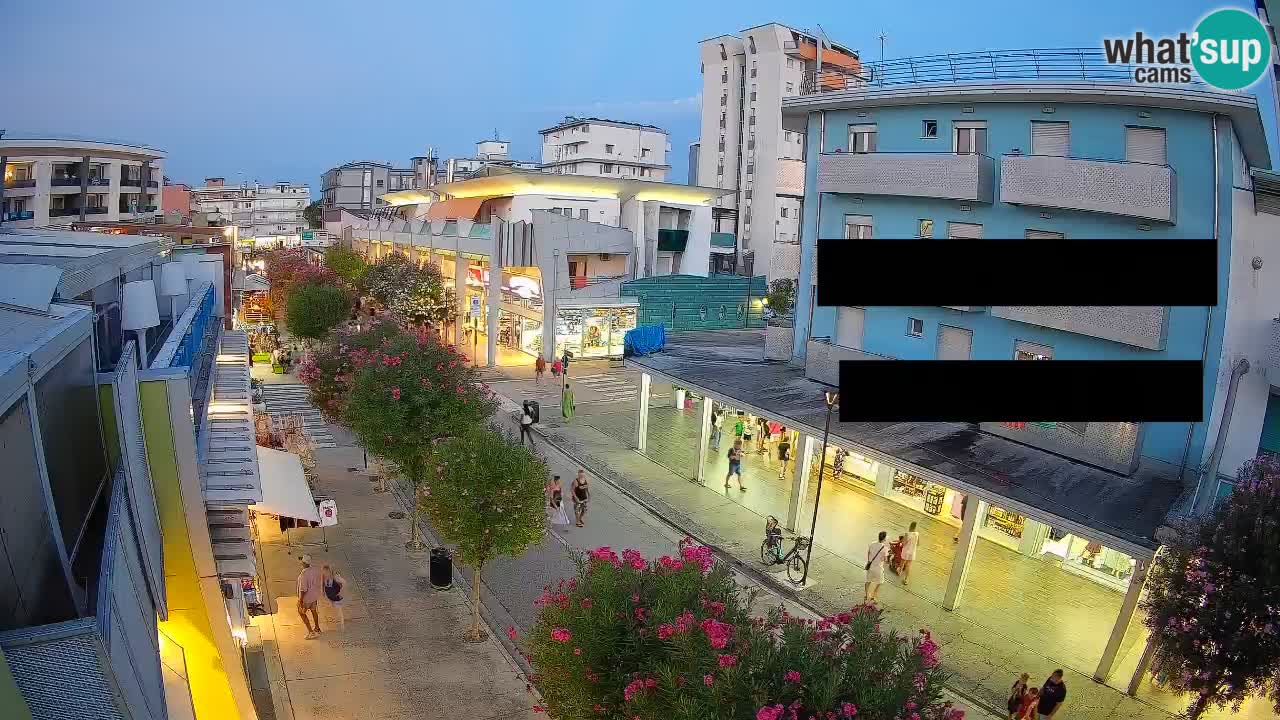 Webcam Passeggiata Bibione – Viale delle Costellazioni in Diretta
