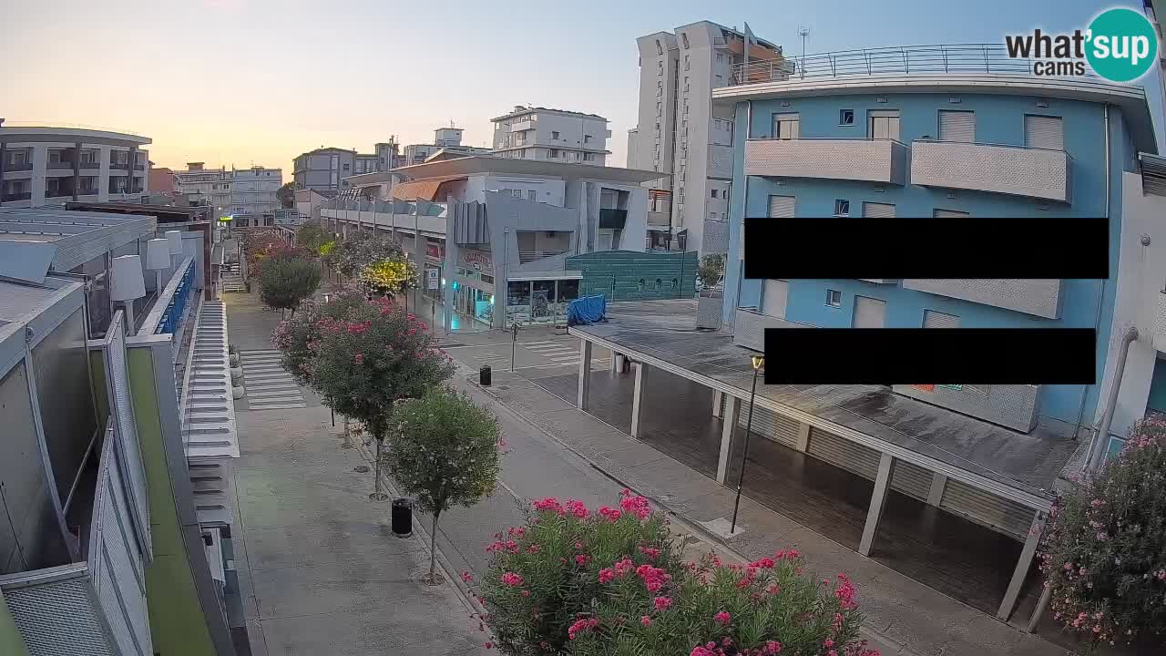 Bibione Fußgängerzone Webcam – Viale delle Costellazioni live