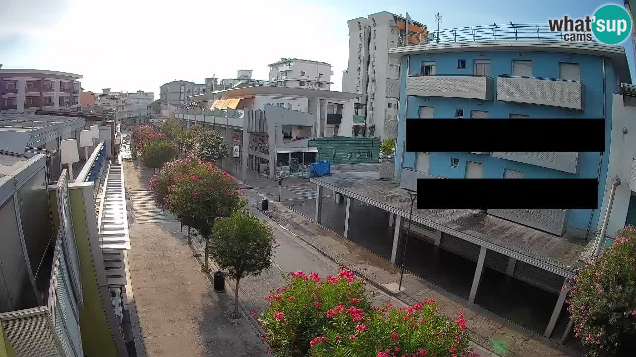 Bibione Fußgängerzone Webcam – Viale delle Costellazioni live