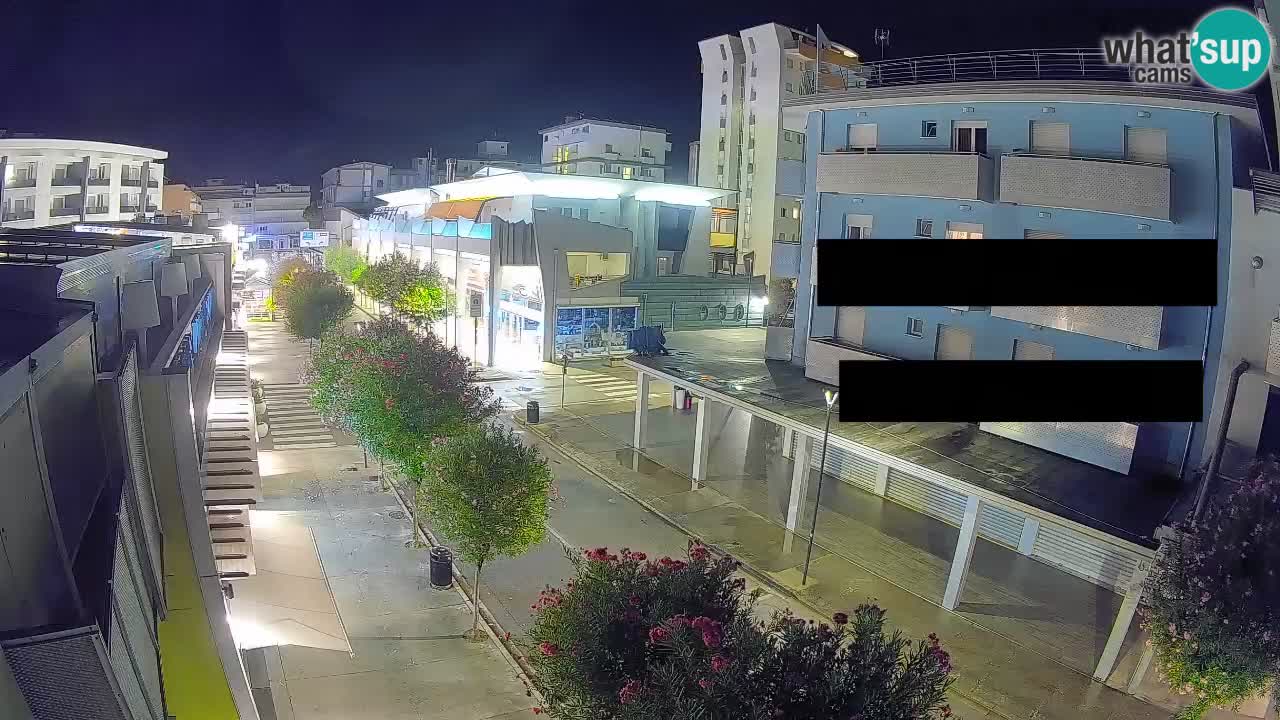 Webcam Passeggiata Bibione – Viale delle Costellazioni in Diretta