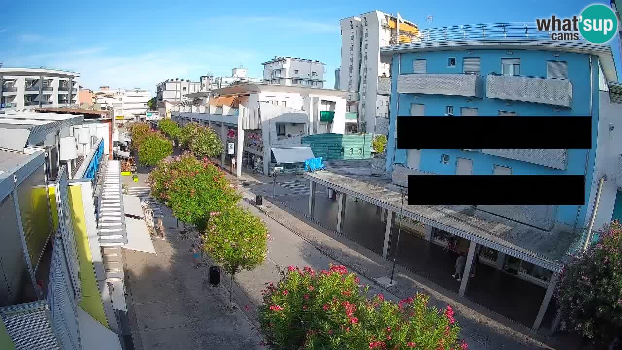 Bibione Fußgängerzone Webcam – Viale delle Costellazioni live
