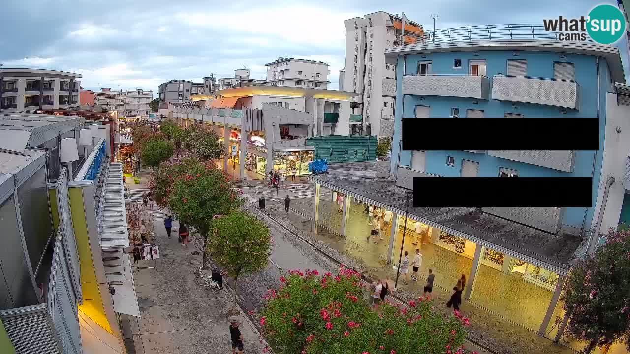 Bibione Fußgängerzone Webcam – Viale delle Costellazioni live