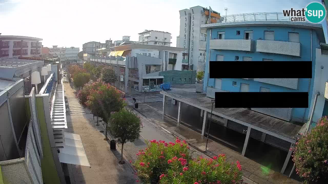 Bibione Fußgängerzone Webcam – Viale delle Costellazioni live