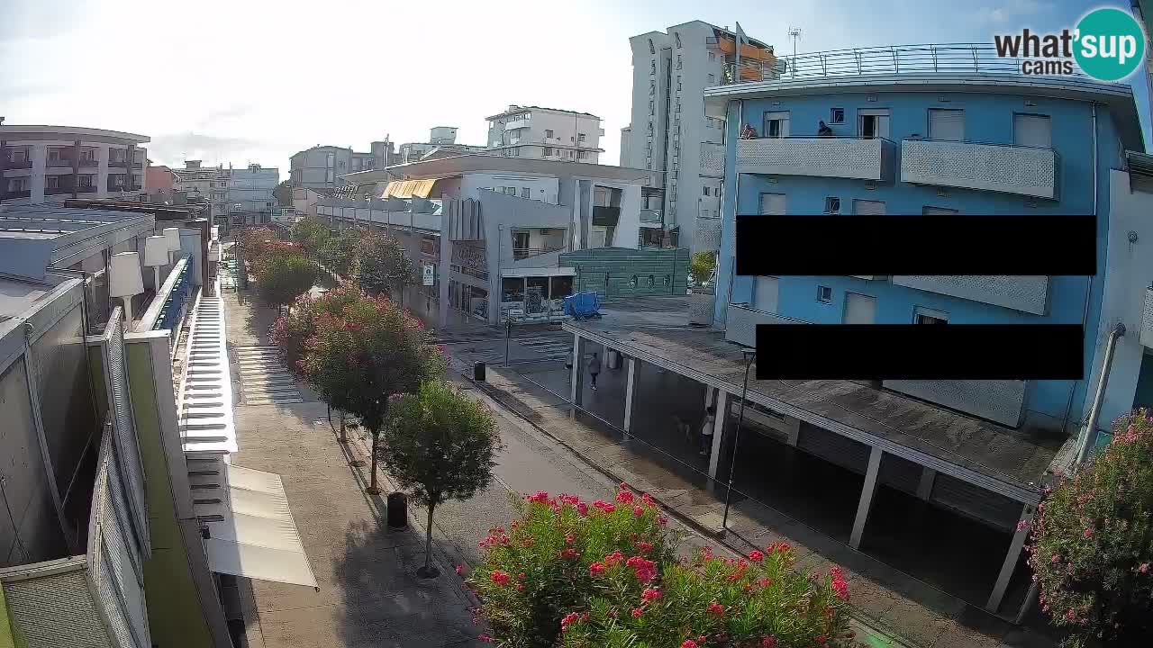Web kamera Bibione Šetnica – Viale delle Costellazioni uživo