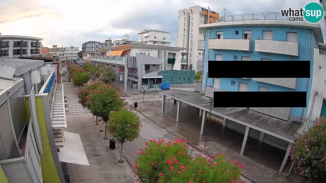 Webcam Paseo de Bibione – Viale delle Costellazioni en directo