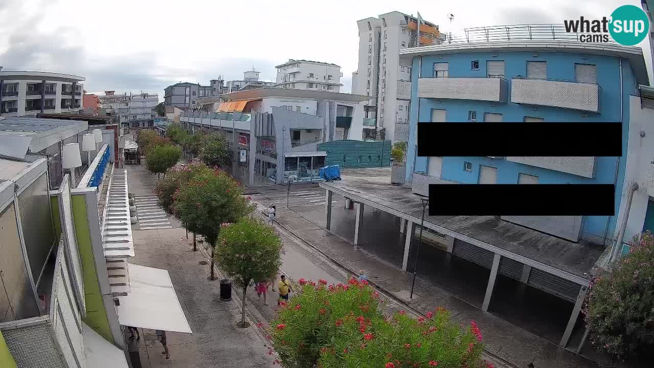Bibione Fußgängerzone Webcam – Viale delle Costellazioni live
