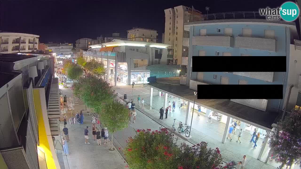 Spletna kamera Bibione Peš cona – Viale delle Costellazioni v živo