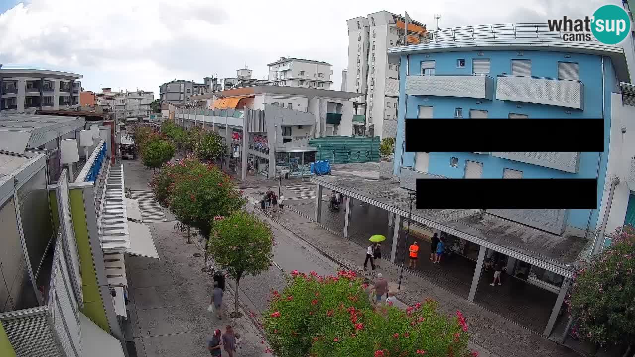 Webcam Passeggiata Bibione – Viale delle Costellazioni in Diretta