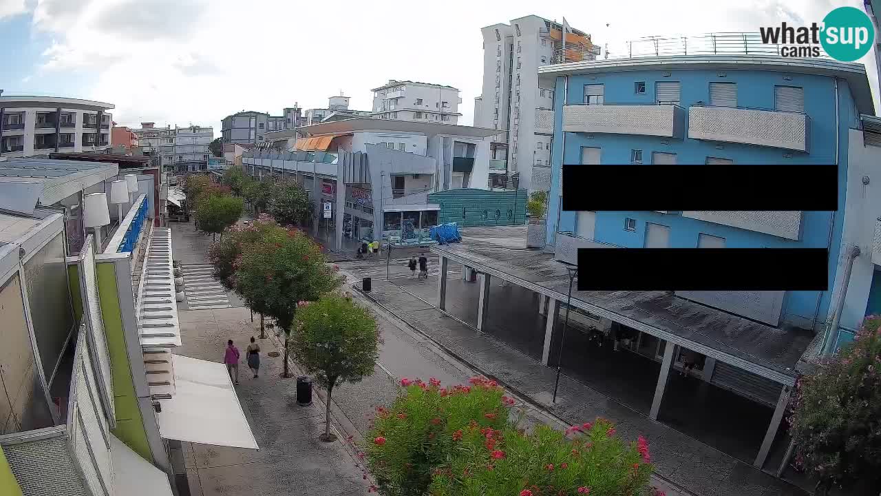 Webcam Passeggiata Bibione – Viale delle Costellazioni in Diretta