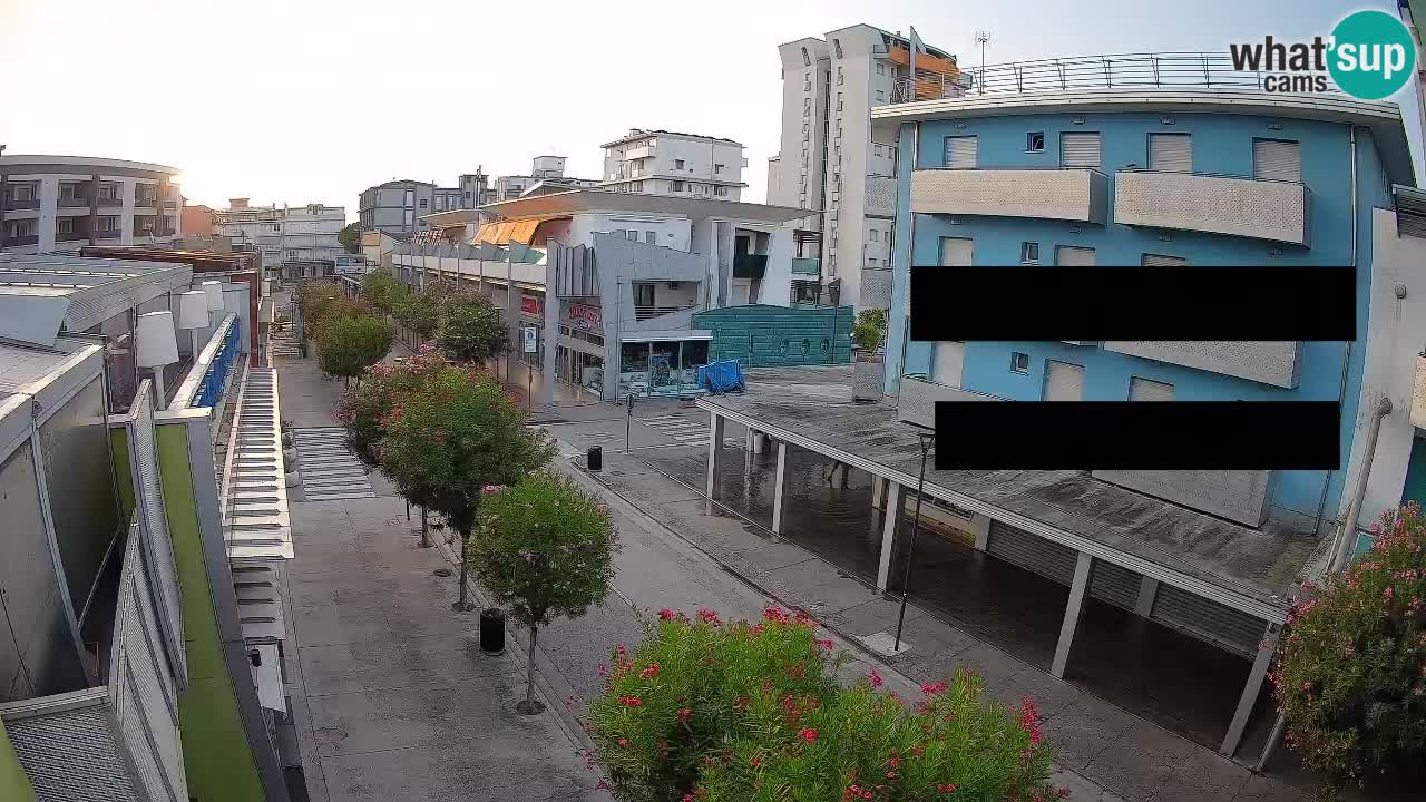 Webcam Paseo de Bibione – Viale delle Costellazioni en directo