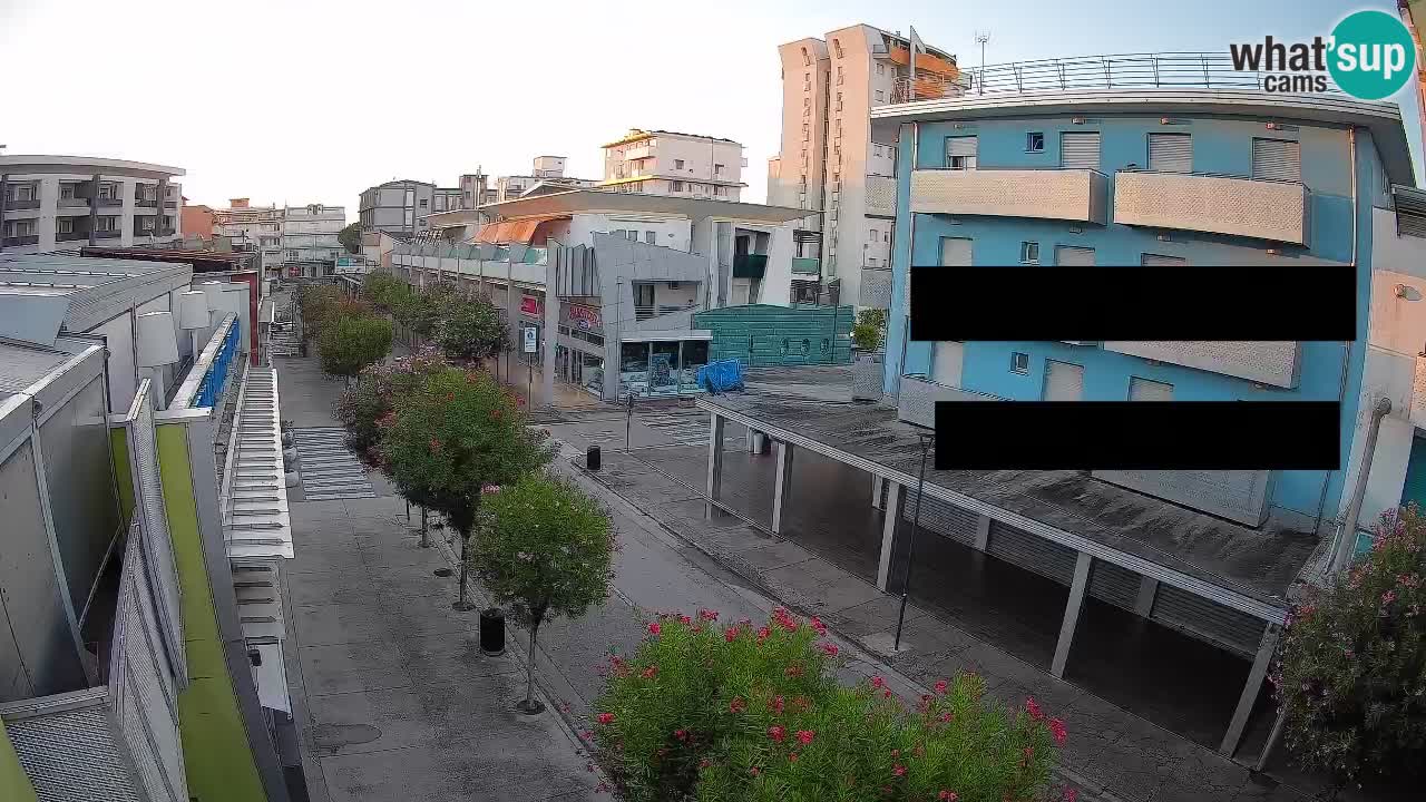 Webcam Passeggiata Bibione – Viale delle Costellazioni in Diretta