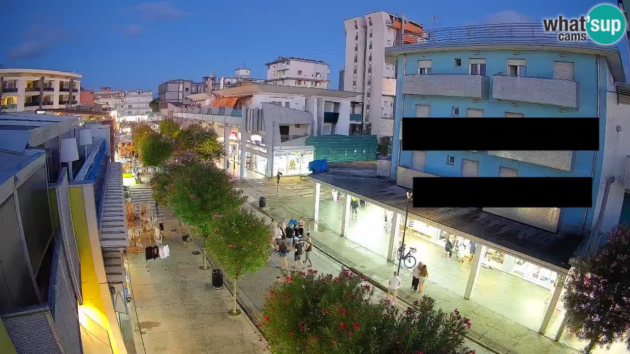 Webcam Passeggiata Bibione – Viale delle Costellazioni in Diretta
