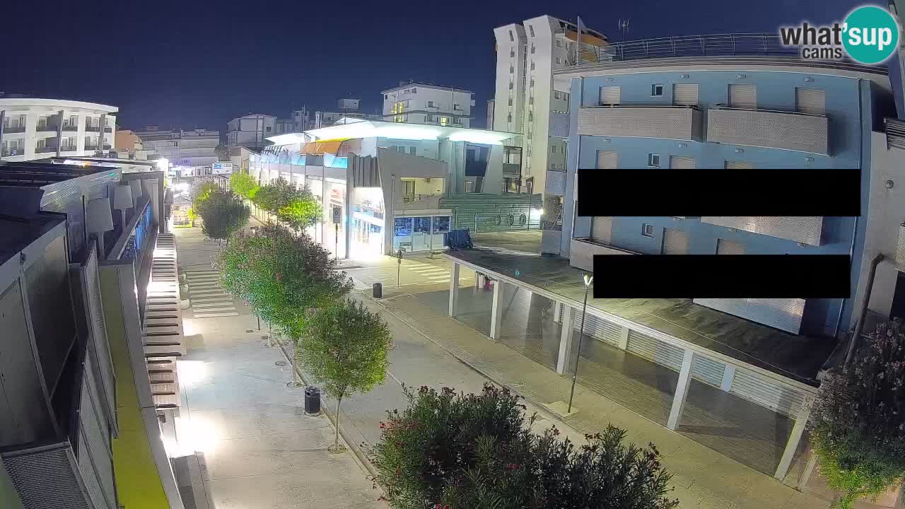 Bibione Fußgängerzone Webcam – Viale delle Costellazioni live