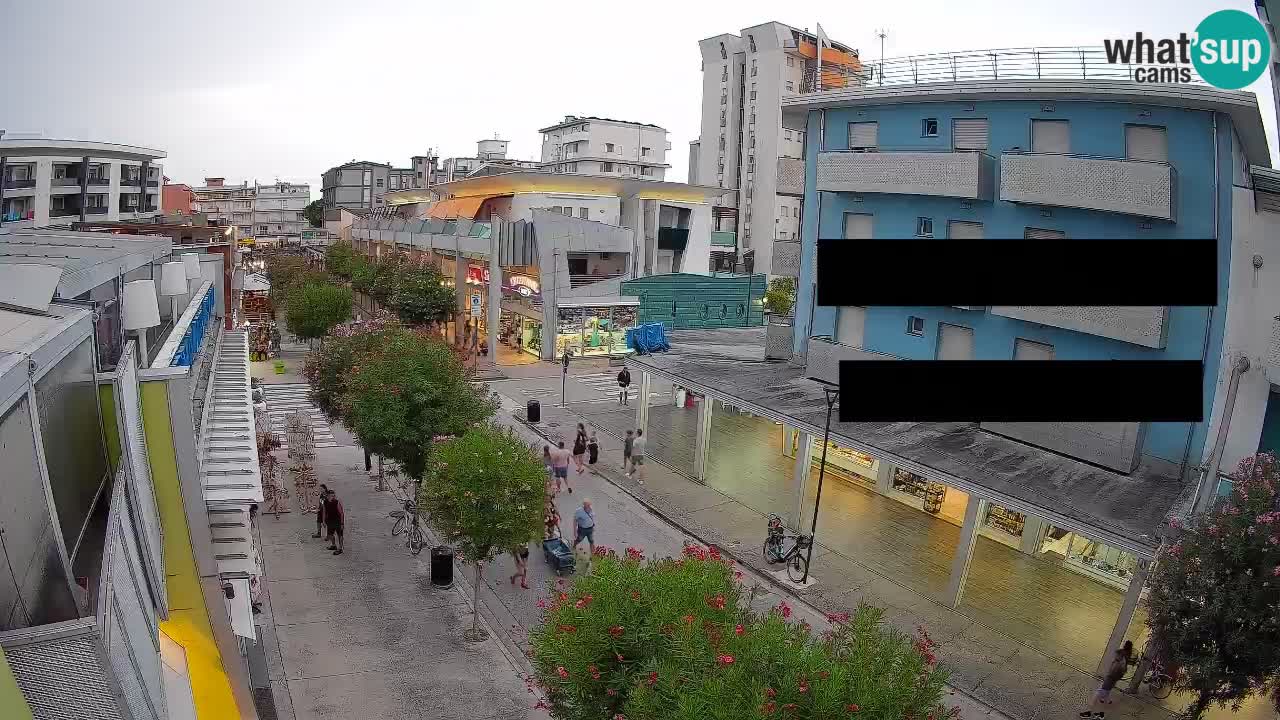 Bibione Fußgängerzone Webcam – Viale delle Costellazioni live