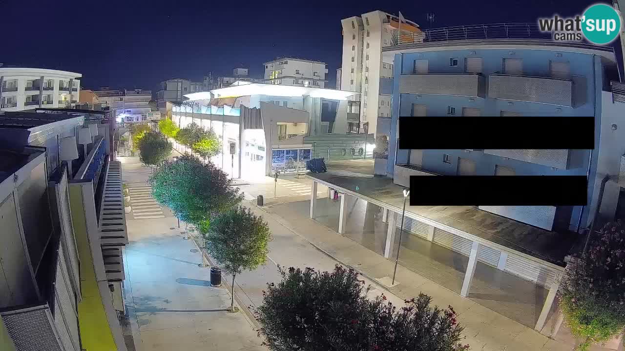 Webcam Passeggiata Bibione – Viale delle Costellazioni in Diretta