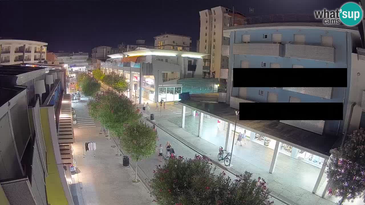 Webcam Passeggiata Bibione – Viale delle Costellazioni in Diretta