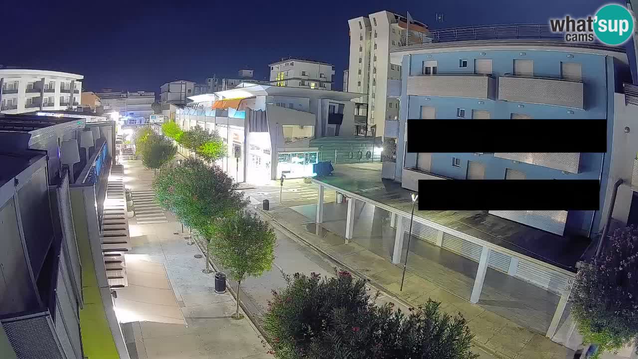 Bibione Fußgängerzone Webcam – Viale delle Costellazioni live