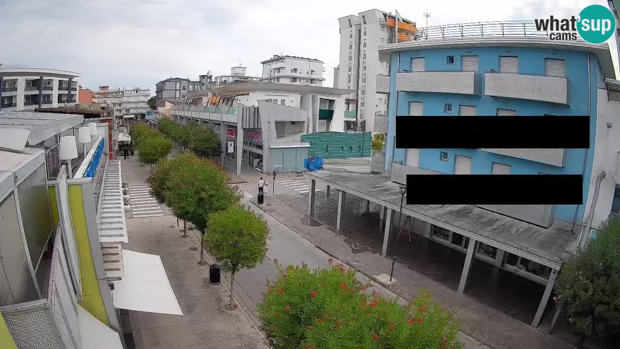 Webcam Passeggiata Bibione – Viale delle Costellazioni in Diretta