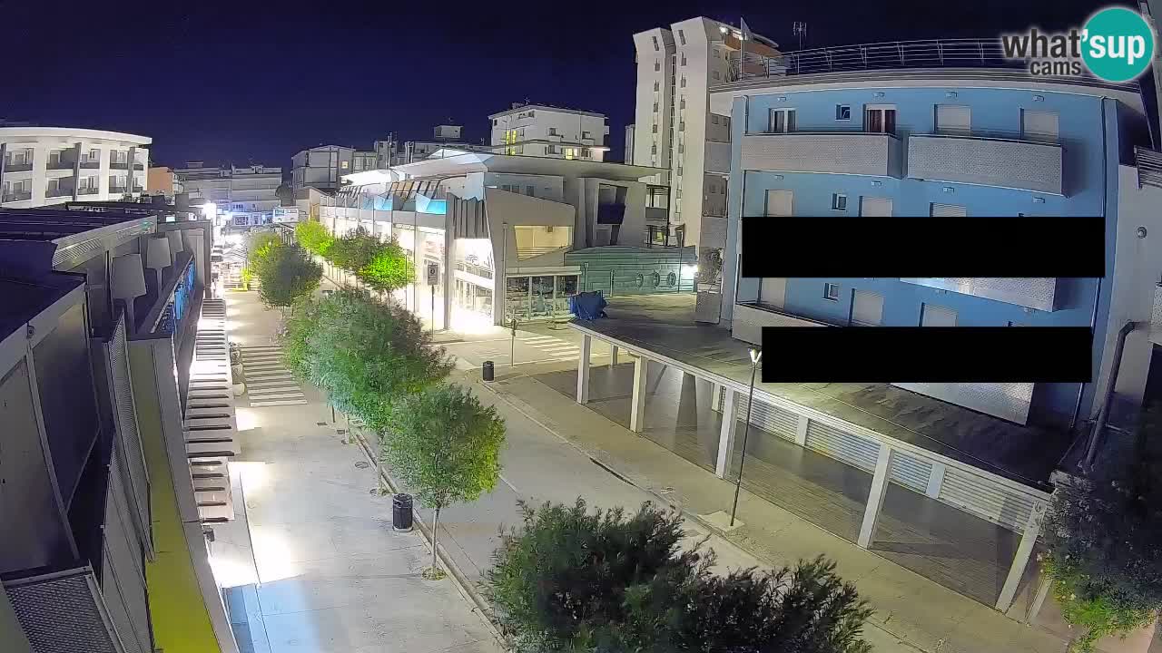 Web kamera Bibione Šetnica – Viale delle Costellazioni uživo