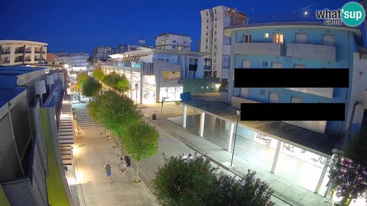 Bibione Fußgängerzone Webcam – Viale delle Costellazioni live