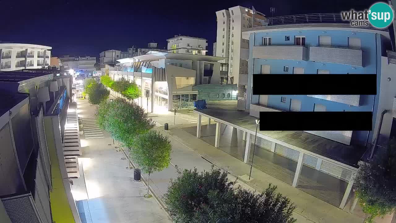 Bibione Fußgängerzone Webcam – Viale delle Costellazioni live