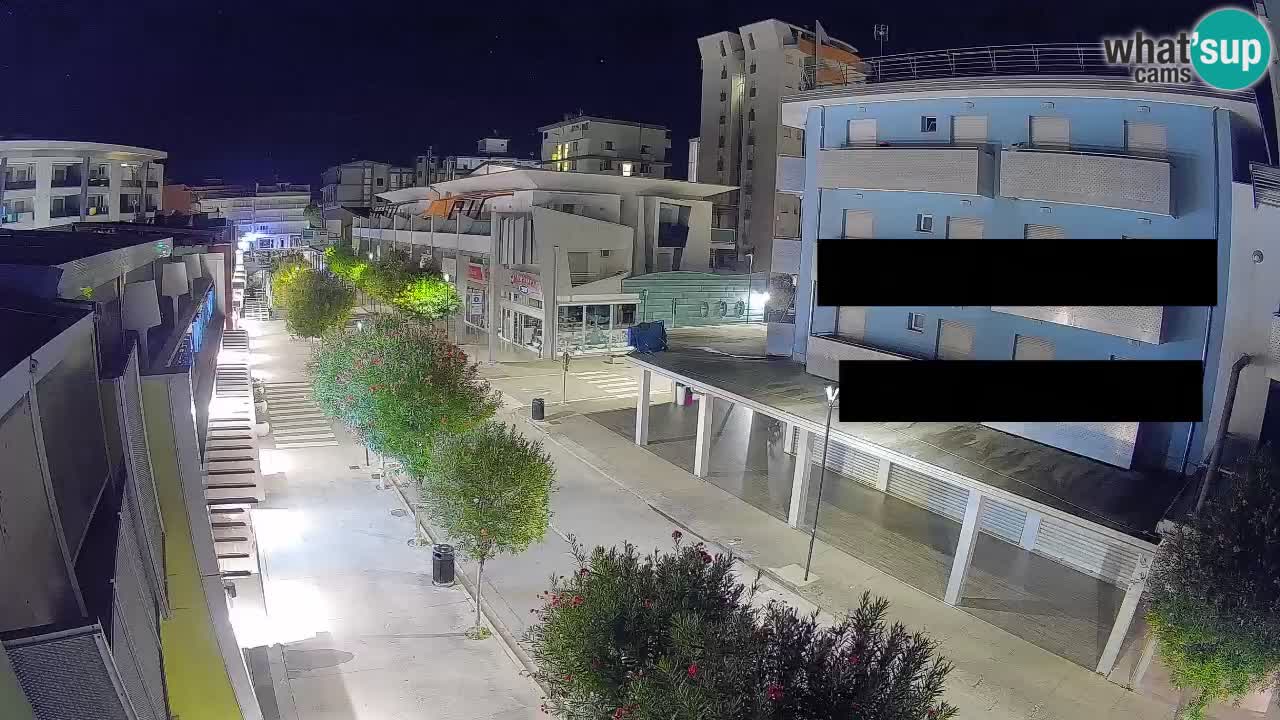Bibione Fußgängerzone Webcam – Viale delle Costellazioni live