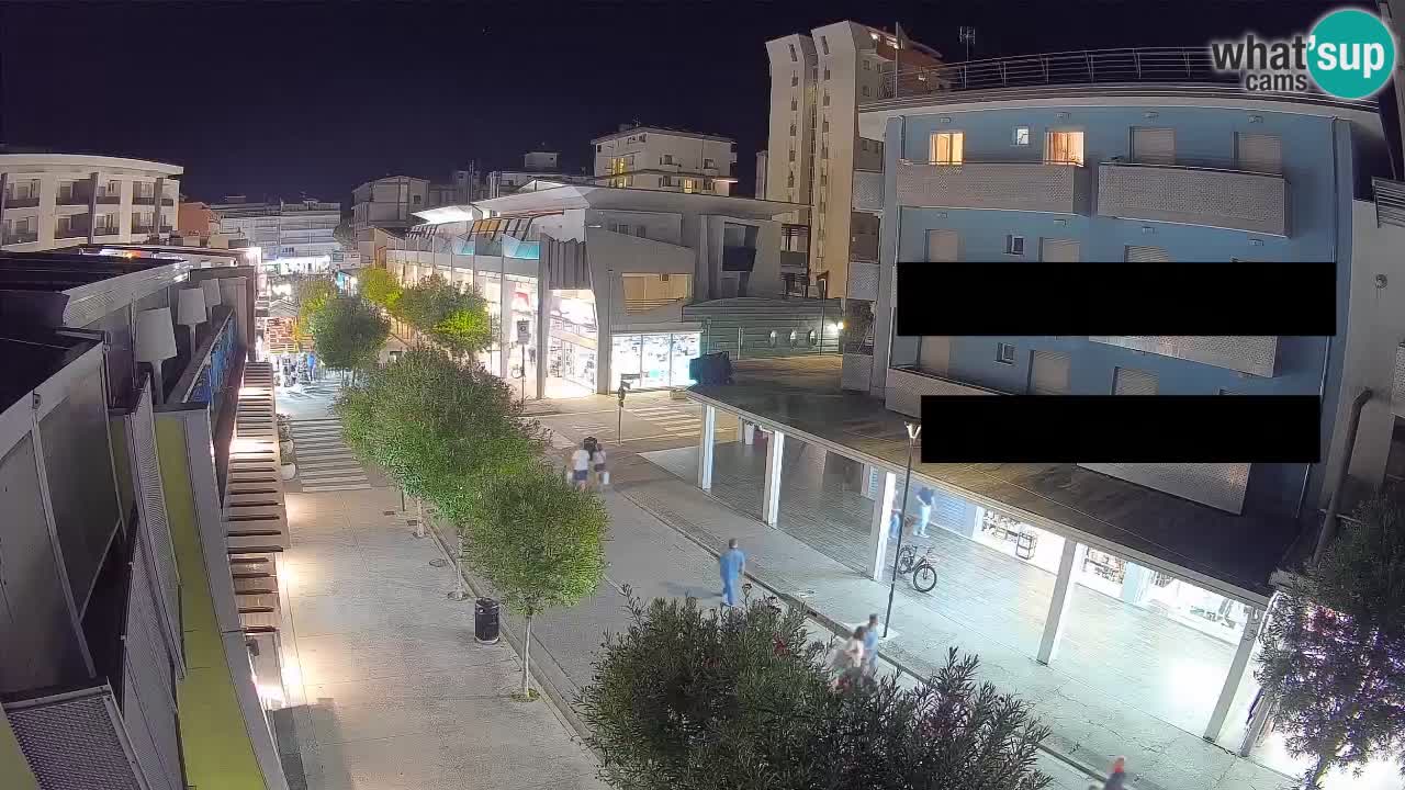 Web kamera Bibione Šetnica – Viale delle Costellazioni uživo