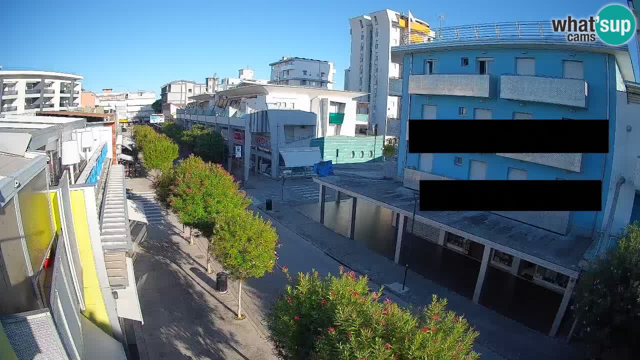 Web kamera Bibione Šetnica – Viale delle Costellazioni uživo