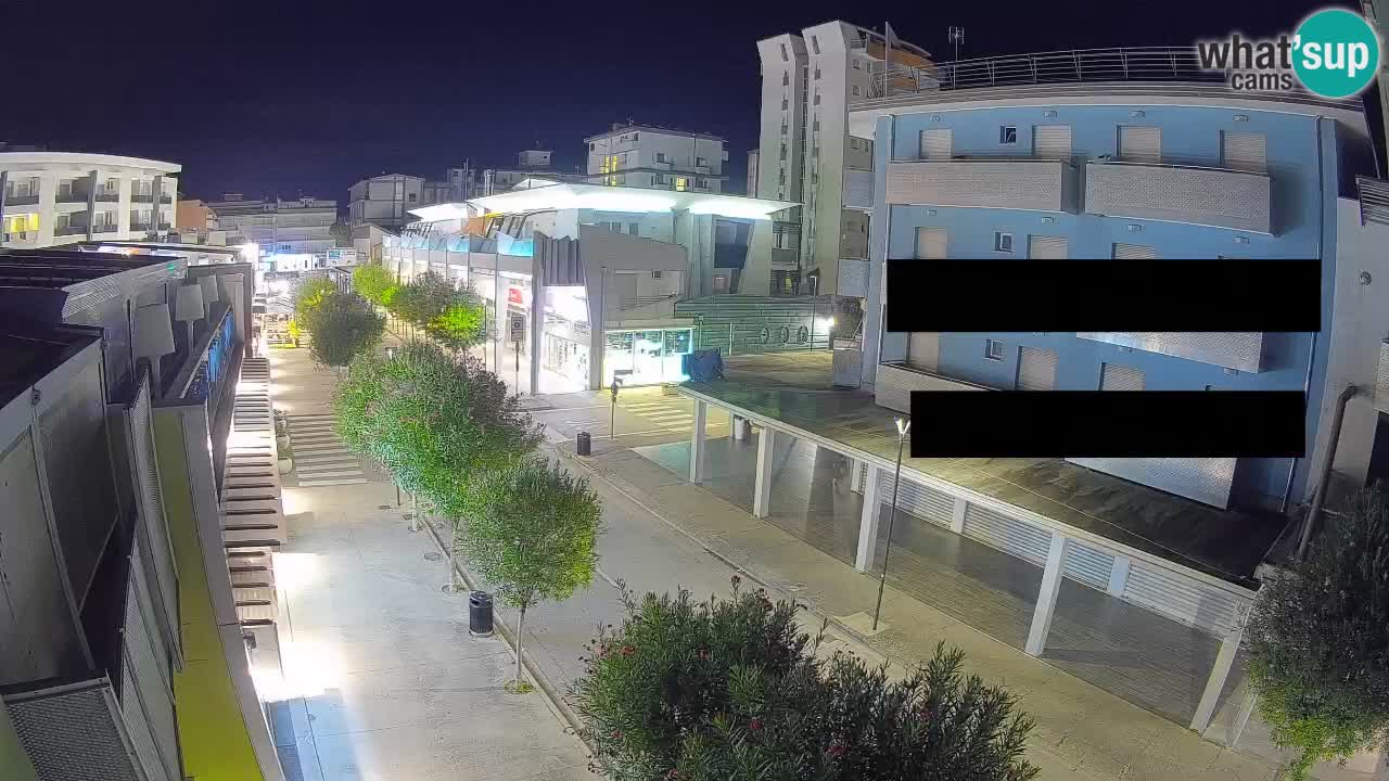 Webcam Passeggiata Bibione – Viale delle Costellazioni in Diretta