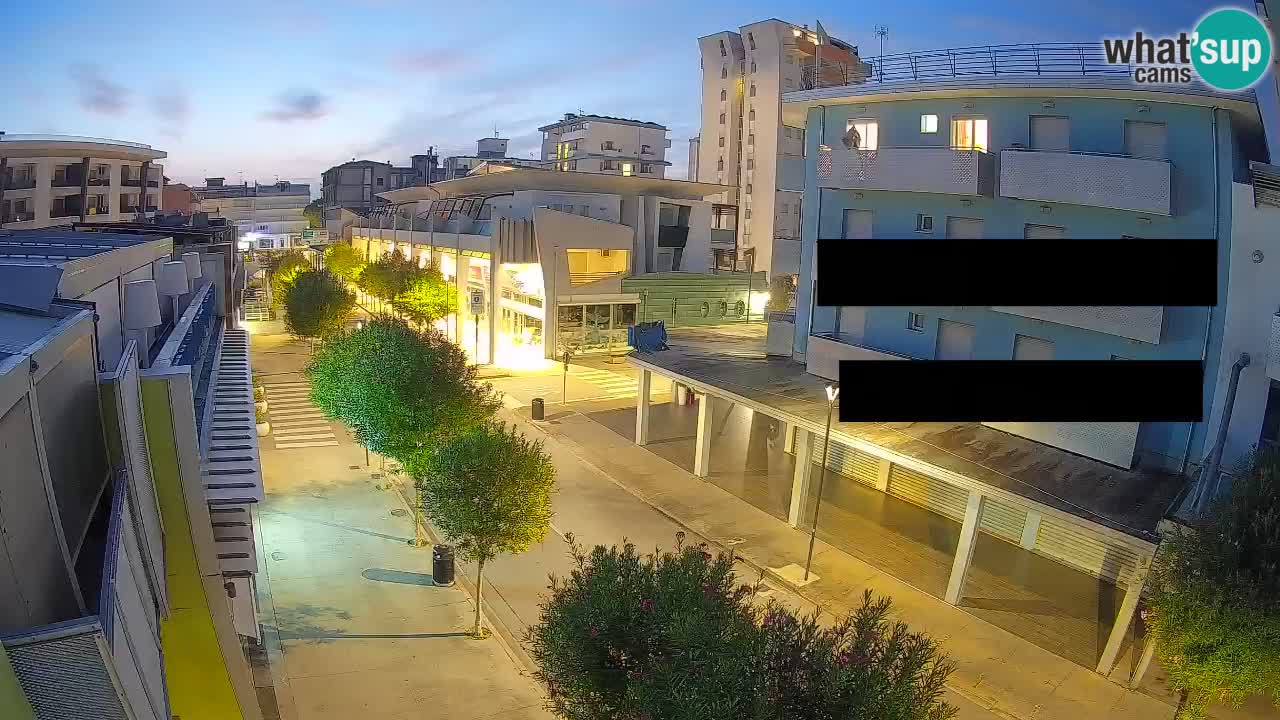 Webcam Promenade de Bibione – Viale delle Costellazioni en direct