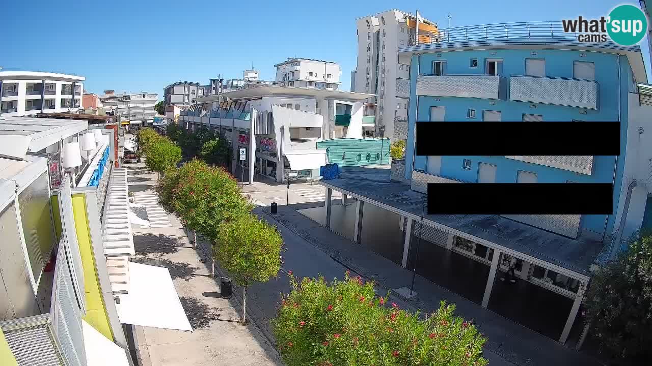 Webcam Passeggiata Bibione – Viale delle Costellazioni in Diretta