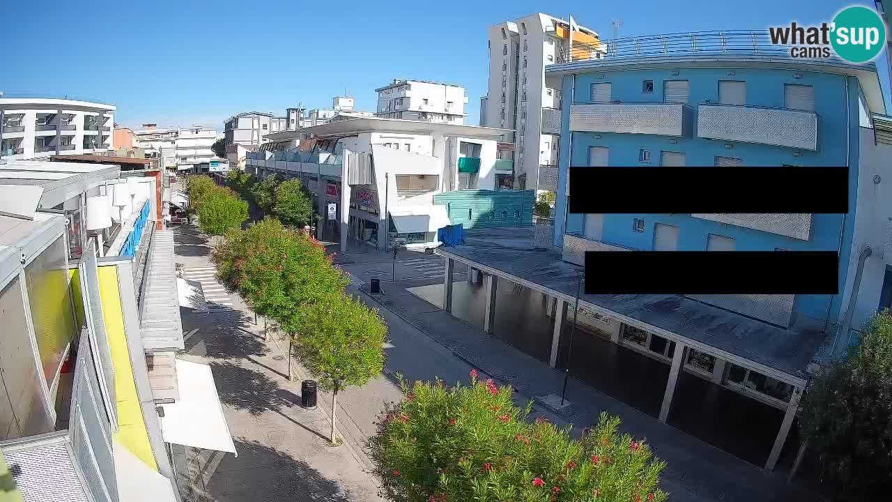 Webcam Passeggiata Bibione – Viale delle Costellazioni in Diretta