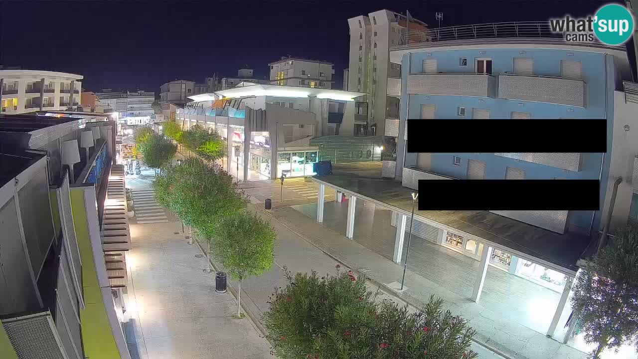 Web kamera Bibione Šetnica – Viale delle Costellazioni uživo