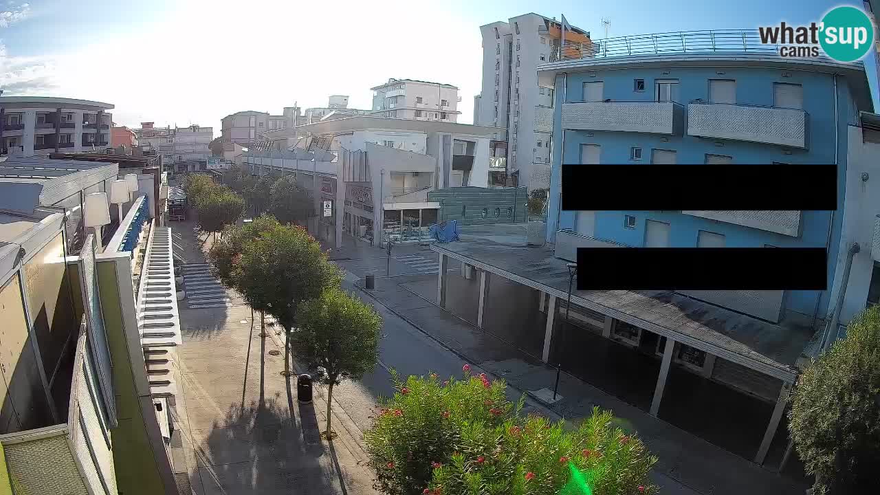 Bibione Fußgängerzone Webcam – Viale delle Costellazioni live