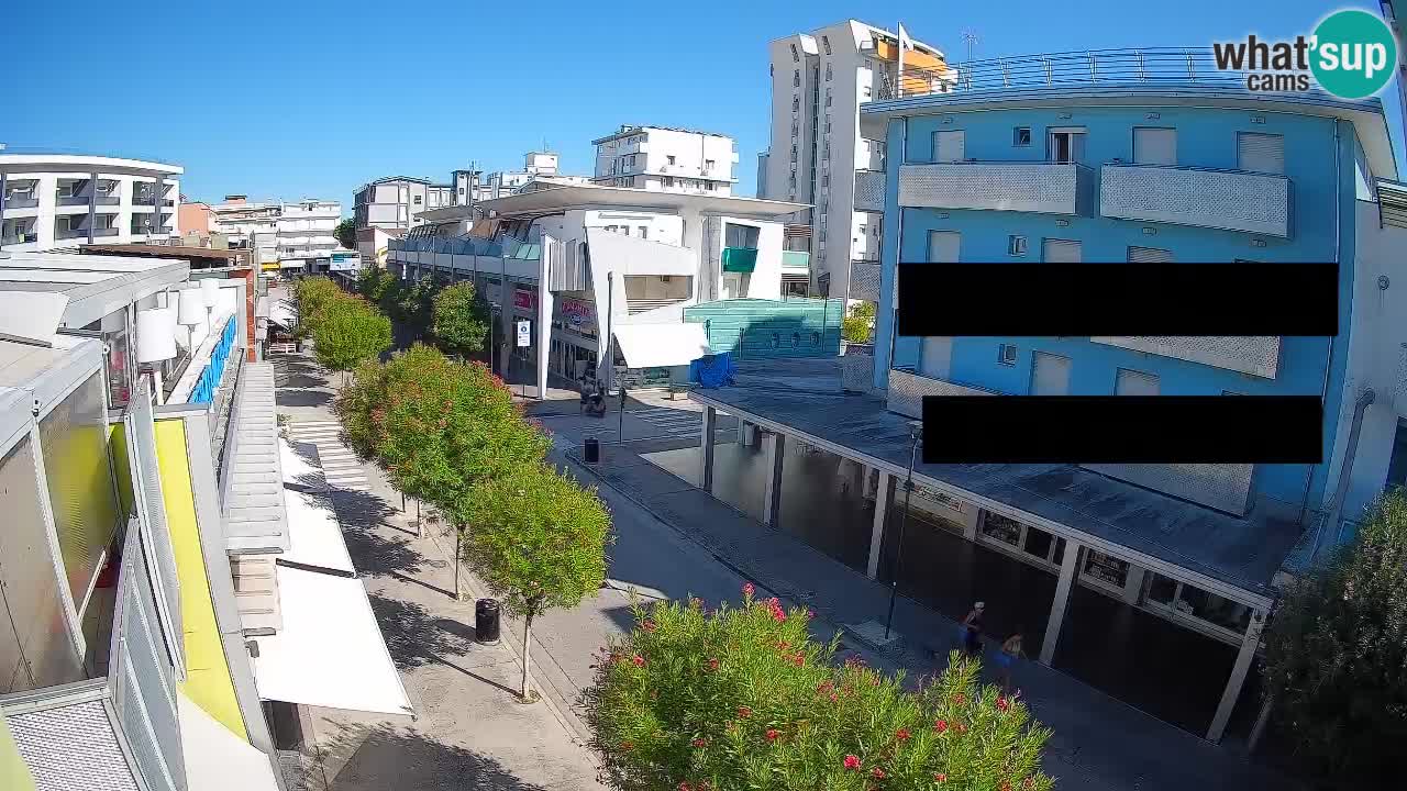 Webcam Passeggiata Bibione – Viale delle Costellazioni in Diretta