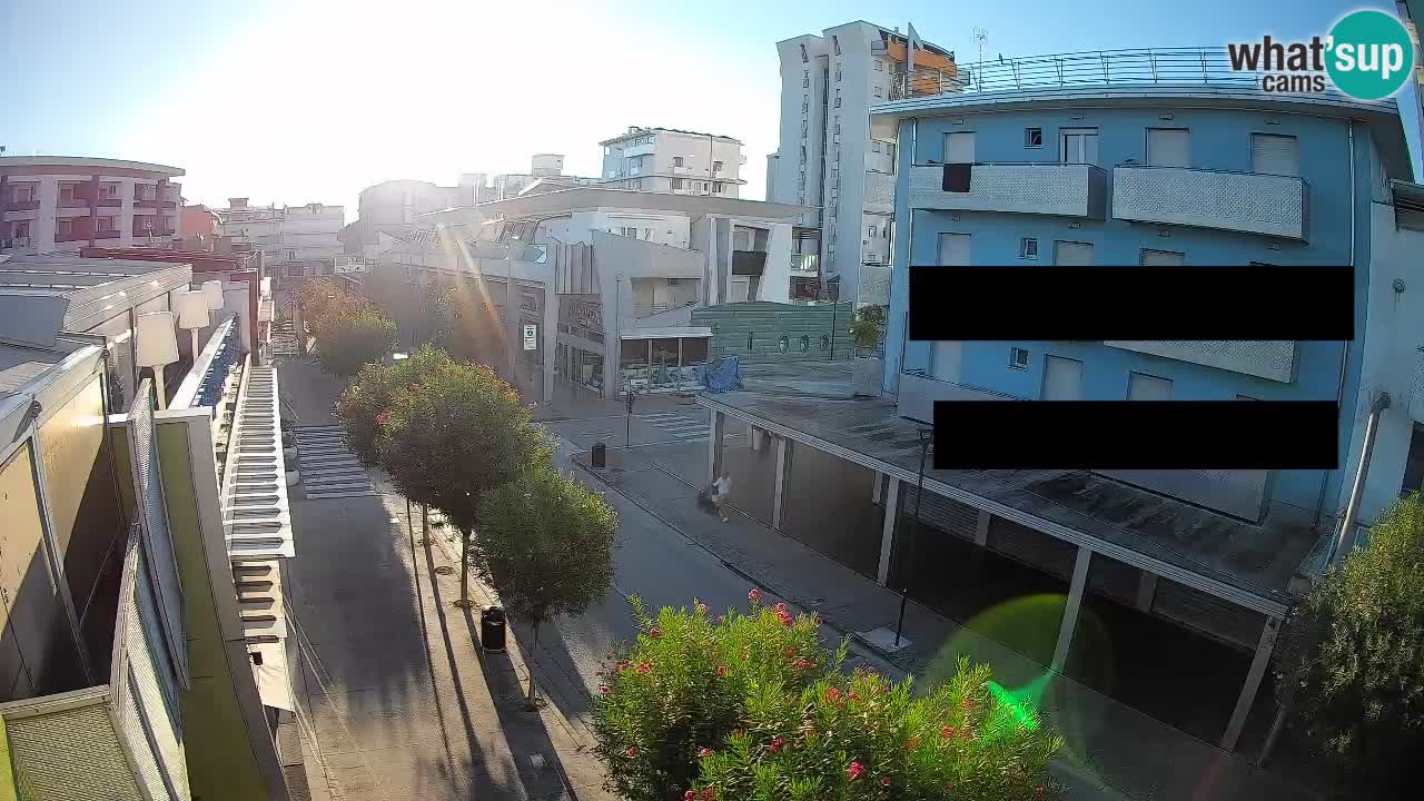 Bibione Fußgängerzone Webcam – Viale delle Costellazioni live