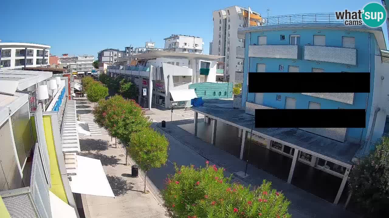 Bibione Fußgängerzone Webcam – Viale delle Costellazioni live