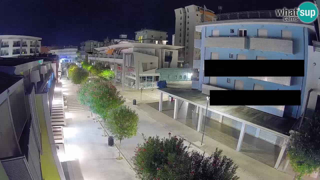 Bibione Fußgängerzone Webcam – Viale delle Costellazioni live
