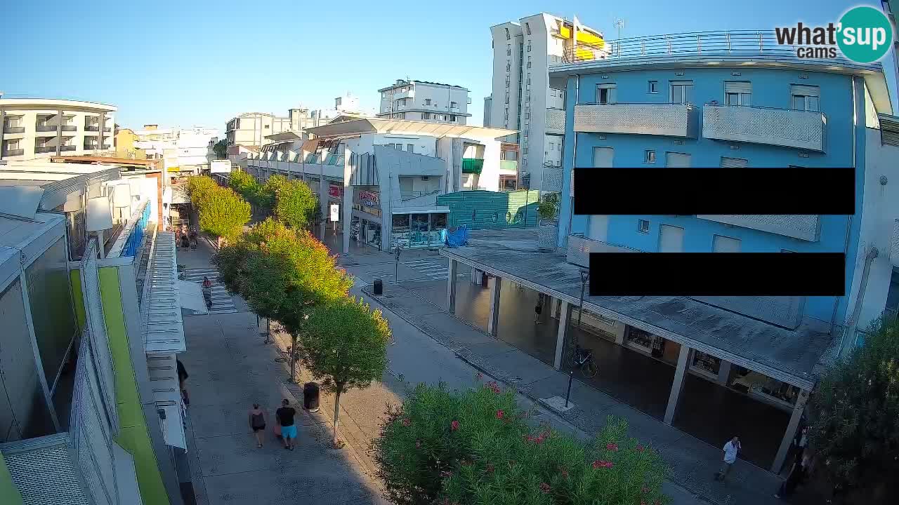 Bibione Fußgängerzone Webcam – Viale delle Costellazioni live