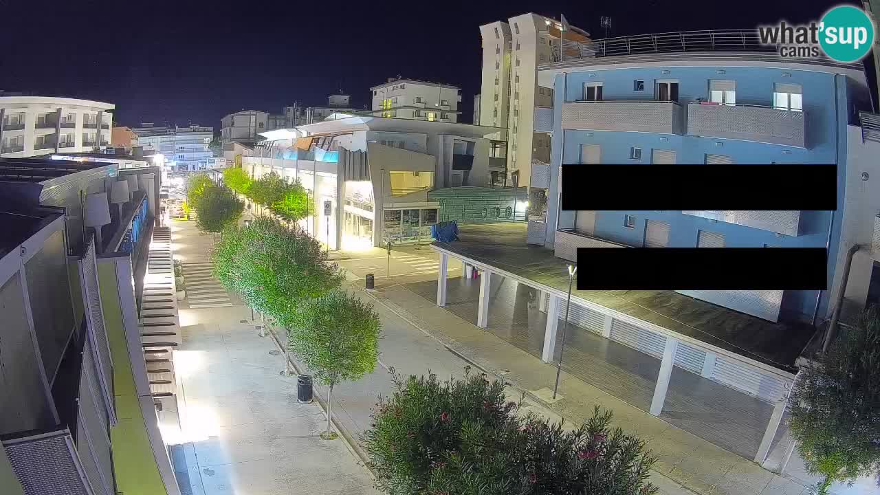 Bibione Fußgängerzone Webcam – Viale delle Costellazioni live