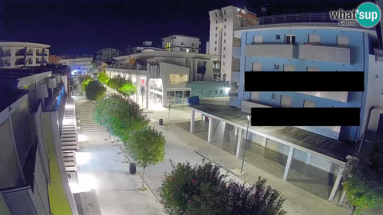 Webcam Passeggiata Bibione – Viale delle Costellazioni in Diretta