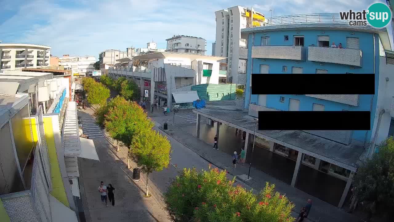 Bibione Fußgängerzone Webcam – Viale delle Costellazioni live