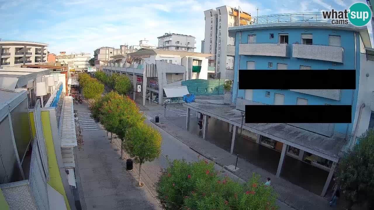 Bibione Fußgängerzone Webcam – Viale delle Costellazioni live