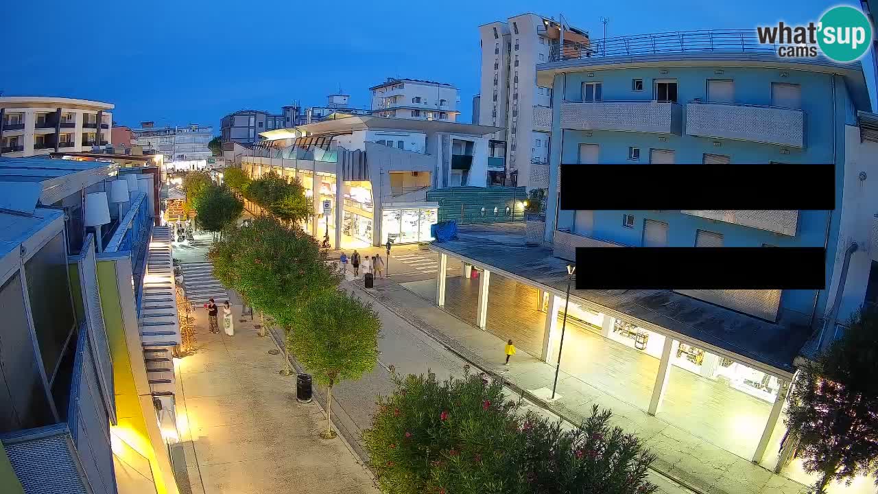 Bibione Fußgängerzone Webcam – Viale delle Costellazioni live