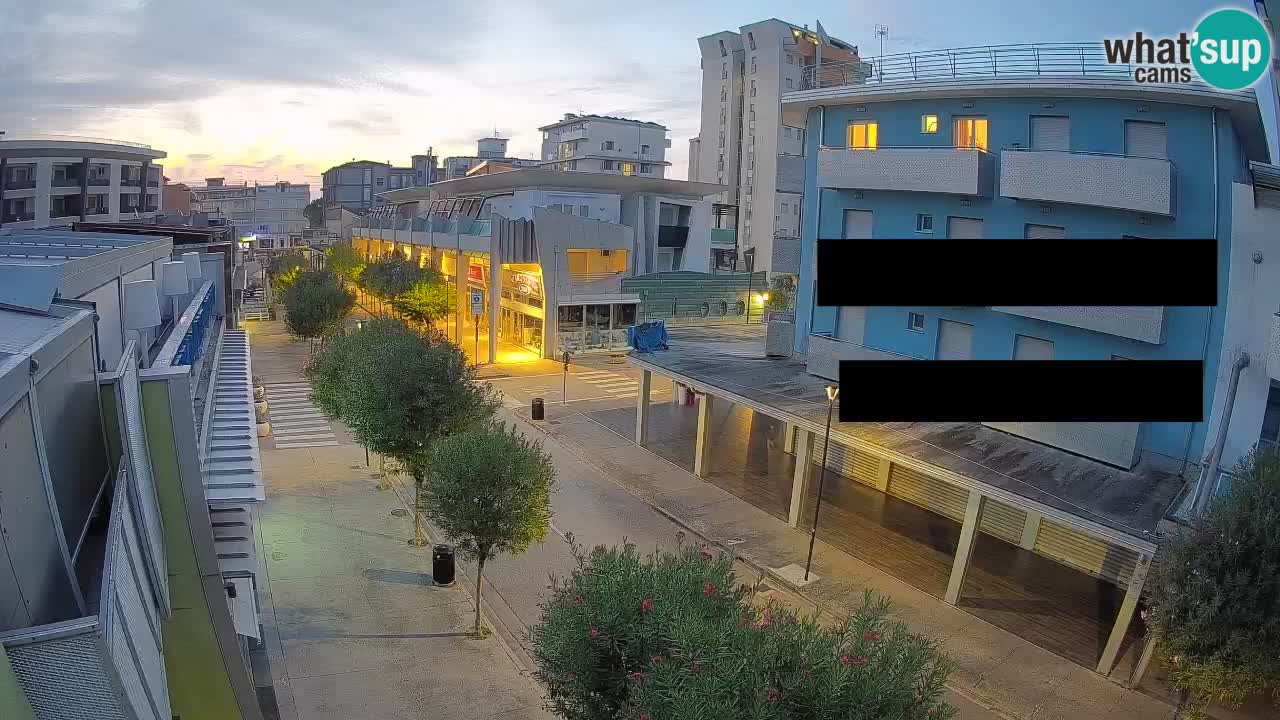 Bibione Fußgängerzone Webcam – Viale delle Costellazioni live