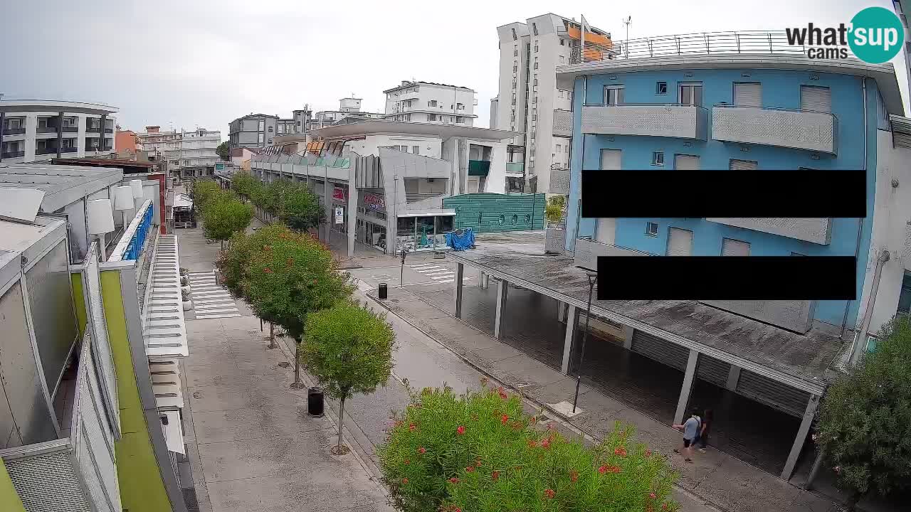 Web kamera Bibione Šetnica – Viale delle Costellazioni uživo