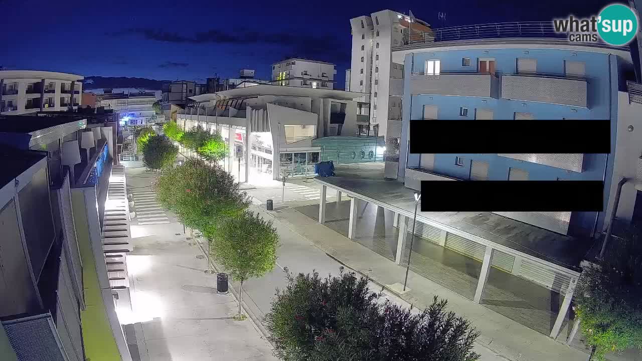 Webcam Passeggiata Bibione – Viale delle Costellazioni in Diretta